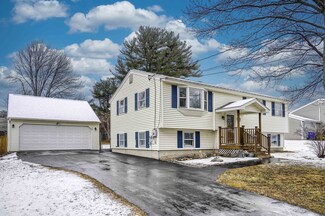 88 Lakeside Dr, Manchester, NH 03104