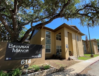 614 Bavarian Dr, New Braunfels, TX 78130