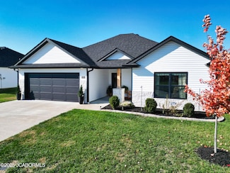 4004 Clydesdale Dr, Columbia, MO 65202