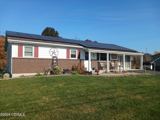 140 Wagner Ave, Beaver Springs, PA 17812