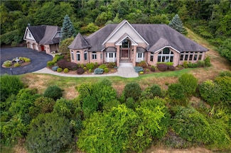 186 Hillcrest Rd, Elmira, NY 14903