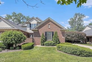 260 Harrington Dr Unit 19, Troy, MI 48098