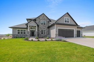 655 Sunset Ridge, Green Bay, WI 54313