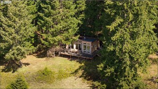 220 Acme Rd, White Salmon, WA 98672