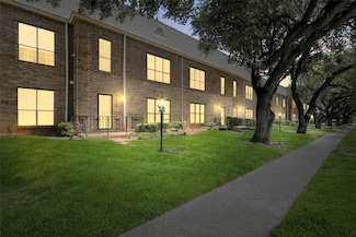 4438 Harlanwood Dr Unit 212, Fort Worth, TX 76109