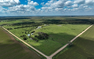 2000 Road K, Wilber, NE 68465