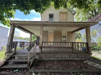906 E Buchtel Ave, Akron, OH 44305
