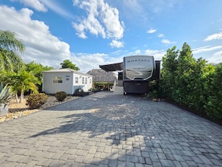 632 SW 35th Trace Unit 185, Okeechobee, FL 34974