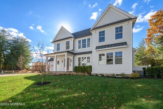 24 Bingham Ct, Rumson, NJ 07760