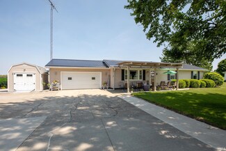 12350 Cedar Rd, Bourbon, IN 46504