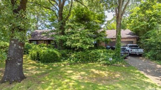12880 Rivercrest Dr, Little Rock, AR 72212