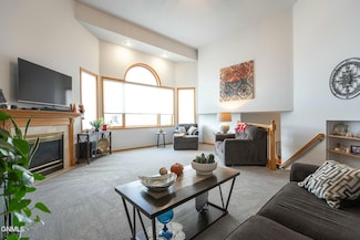 1720 N 26th St, Bismarck, ND 58501