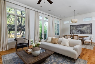 2308 W 9th St Unit B, Austin, TX 78703