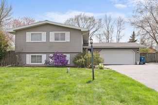 148 Curtis Dr, Valparaiso, IN 46383