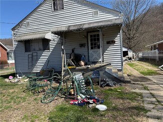 3410 Williams Ave, Belle, WV 25015