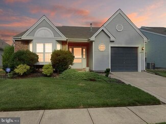 659 Cascade Dr S, Mount Laurel, NJ 08054
