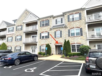 2 Monarch Trace Ct Unit 103, Chesterfield, MO 63017