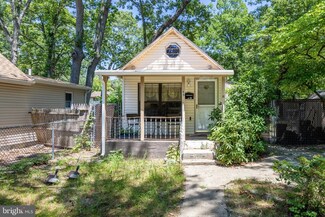 89 E 9th Ave, Pine Hill, NJ 08021