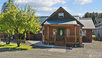 706 S A St, Roslyn, WA 98941