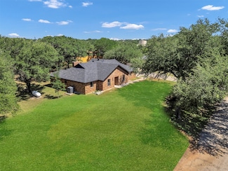 620 W Aquarius Ct, Granbury, TX 76049