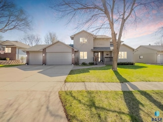 4061 S Brady Ct, Sioux Falls, SD 57103