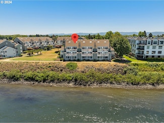 309 N Hayden Bay Dr Unit 309, Portland, OR 97217