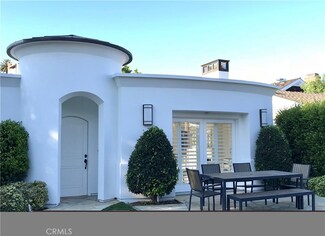 2525 Crestview Dr, Newport Beach, CA 92663
