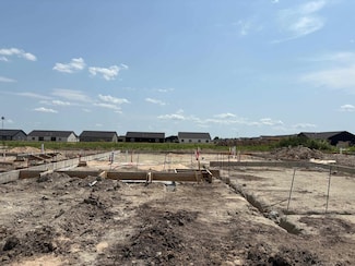 9217 Creed St, Wichita, KS 67210