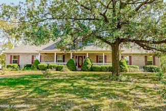 703 Lida St, Huntsville, MO 65259