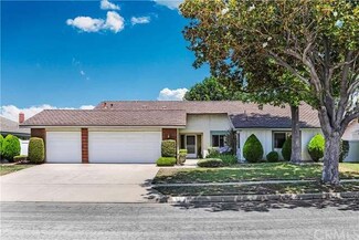 817 Las Riendas Dr, Fullerton, CA 92835