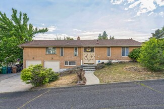 4004 W Taft Dr, Spokane, WA 99208
