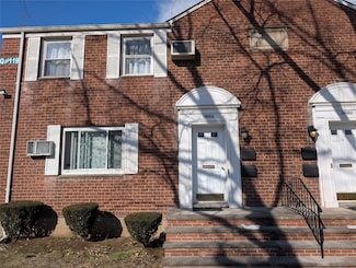 260-27 Langston Ave Unit 2nd fl, Glen Oaks, NY 11004