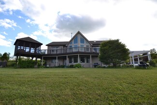 71 Bailey Rd, Lanesborough, MA 01237