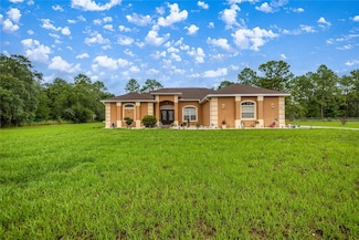 2587 W Angola Dr, Beverly Hills, FL 34465