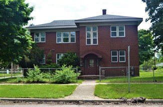631 Colfax Ave, Benton Harbor, MI 49022