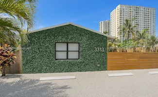 3313 SE 3rd St, Pompano Beach, FL 33062