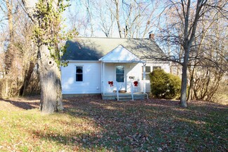 1761 W Walnut St, Lancaster, OH 43130