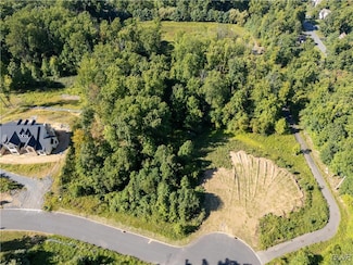 5310 Saucon Ridge Rd, Coopersburg, PA 18036