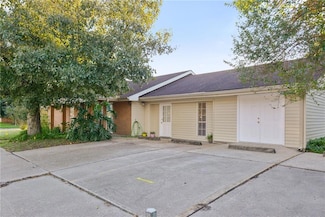 888 Behrman Hwy, Gretna, LA 70056