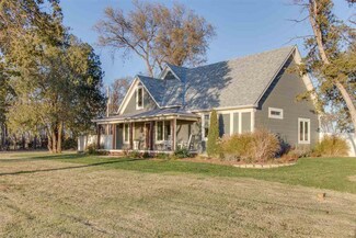 10632 S 103rd St W, Clearwater, KS 67026