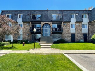8B E Dundee Quarter Dr Unit 302, Palatine, IL 60074