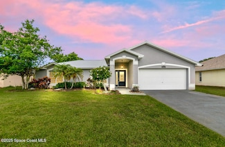 897 Hunters Creek Dr, Melbourne, FL 32904