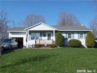 6423 Crestview Dr, Lowville, NY 13367