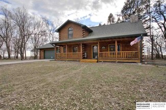 30324 380th St, Avoca, IA 51521