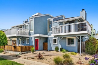 123 Marina Ave, Aptos, CA 95003
