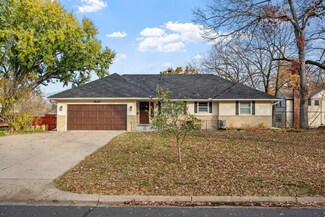 1920 Pennsylvania Ave N, Golden Valley, MN 55427