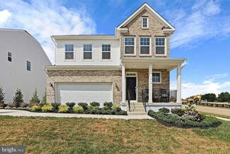 240 Sandy Bottom Cir Unit LAUREL LOT 200, Ranson, WV 25438