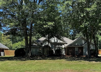 131 Live Oaks Dr, Millbrook, AL 36054