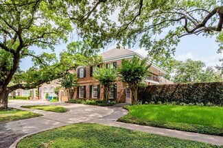 3822 Overbrook Ln, Houston, TX 77027