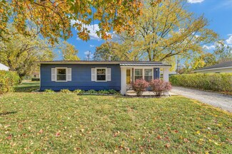 2015 Greendale Dr, Champaign, IL 61821